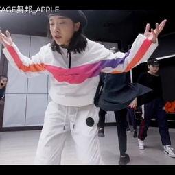 小老虎舞成人舞蹈视频,唤醒沉睡的野性，舞动青春风采