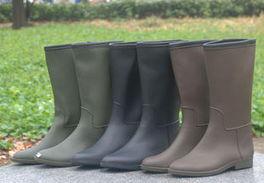 成人韩国橡胶鞋视频,跟随视频探索时尚与舒适并存的新趋势