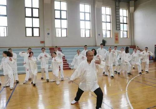 成人培训课间肩颈操视频,成人培训课间肩颈操视频精华